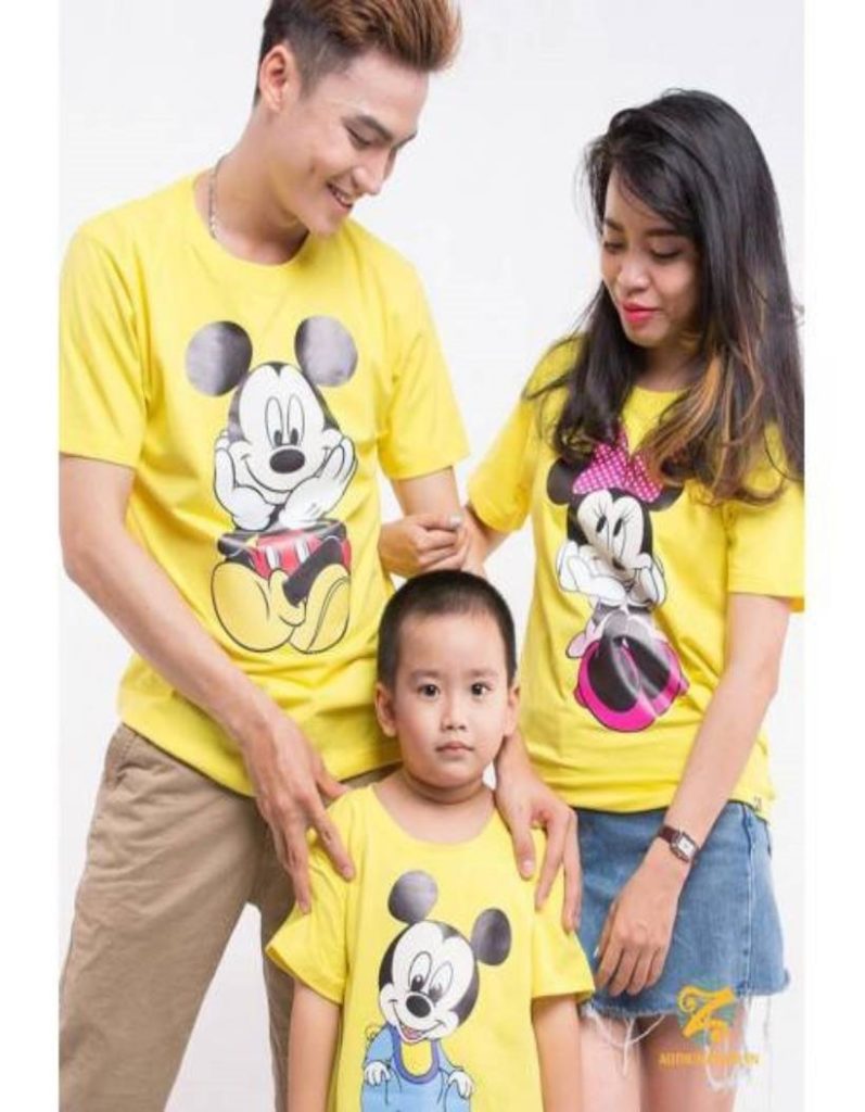 ao-thun-gia-dinh-mickey