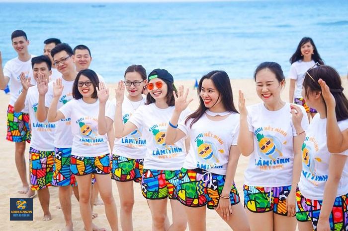 Áo team building màu trắng